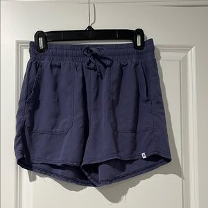 Hurley women’s soft shorts small